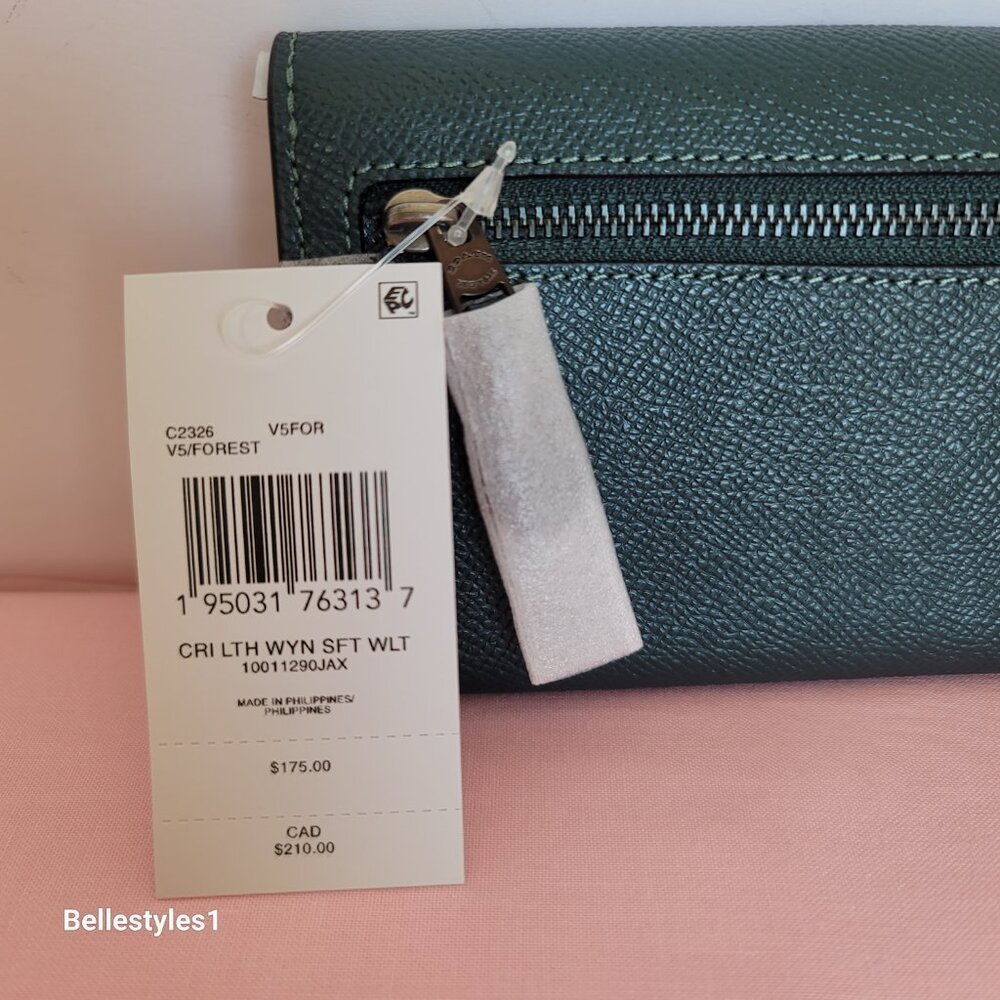 COACH Wyn Envelope Crossgrain Leather Large Wallet- Forest color⭐ - Picture 15 of 16